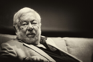 Умер знаменитый комик, сыгравший  Уго Фантоцци: биография, самые яркие фото и видео Паоло Вилладжо