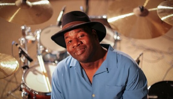 Умер барабанщик Принса: самые впечатляющие видео музыканта