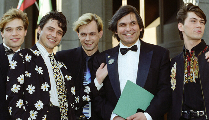 По 50-60 девиц на одного: продюсер легендарной российской группы похвастался секс-подвигами артистов