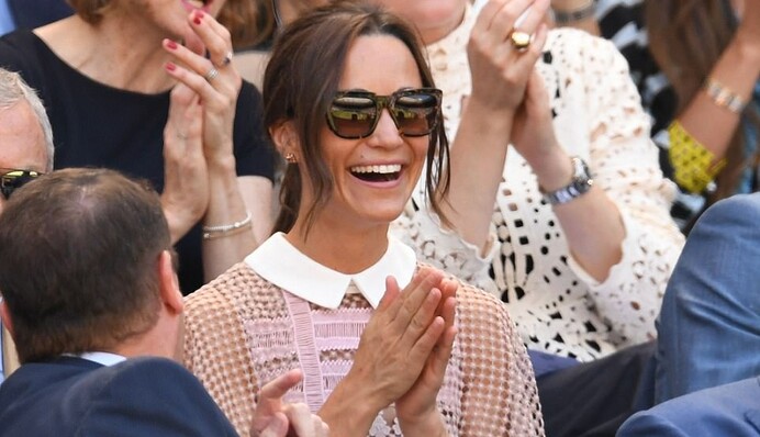 Нарядные сестра и брат Кейт Миддлтон засветились на Уимблдоне: опубликованы фото