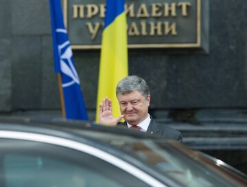 Обдурити Захід і "закрутити гайки" в Україні: в Порошенка вигадали ідеальний інструмент