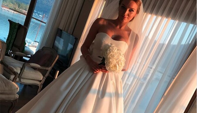 Дочь Добкина щегольнула на свадьбе в платье стоимостью 9 тысяч долларов: опубликованы фото