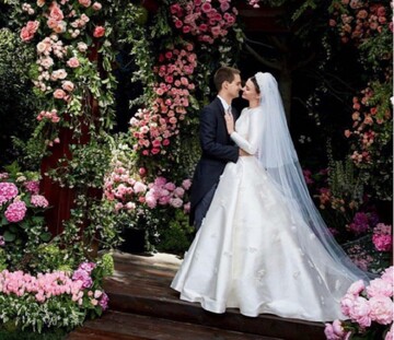 Бывшая жена Блума показала фото со своей роскошной свадьбы