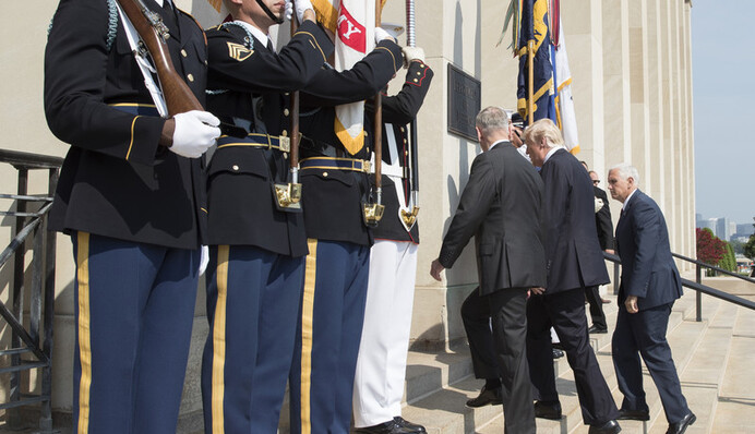 В Америці знайшлася сила, яка не дасть Трампу дружити з Кремлем - приватна розвідка США