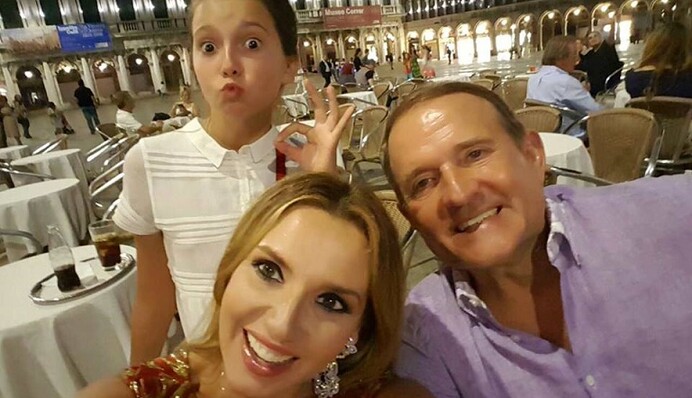 Сеть взбудоражило новое фото украинской крестницы Путина