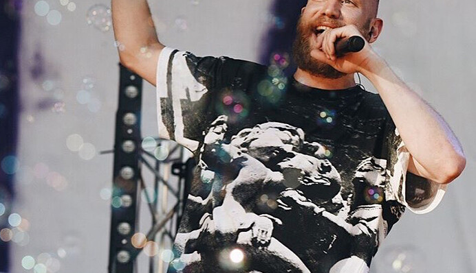 Украинский певец зажег на фестивале в России: опубликованы фото и видео