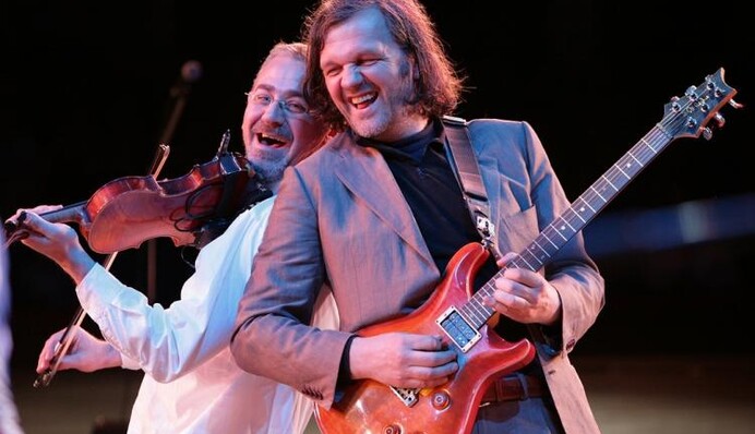 Знаменитый режиссер покуражился на концерте в аннексированном Крыму: опубликовано видео