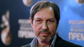 РосСМИ сообщили о страшной болезни легендарного певца