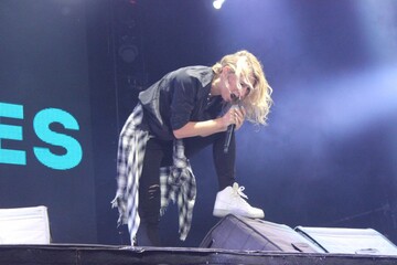 На украинском фестивале посвятили песню покойному лидеру Linkin Park: опубликовано видео