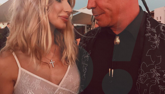 Лидер Rammstein сводил в кино Светлану Лободу: опубликованы фото и видео