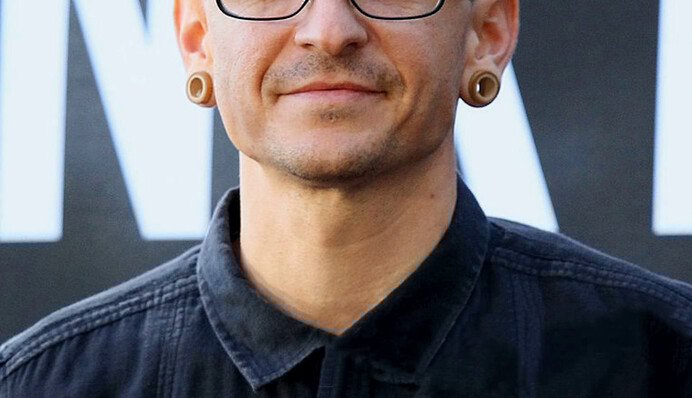 В США простились с лидером Linkin Park: появились фото с похорон