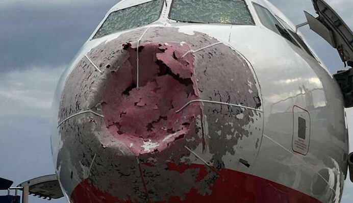 Высший пилотаж от украинского летчика и ликующий Мосул: топ-10 ярких фото июля