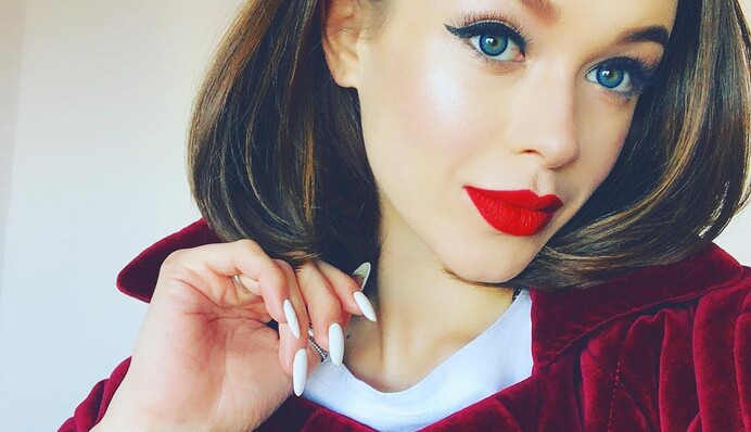 Известная украинская певица получила тепловой удар и едва смогла выступить на 