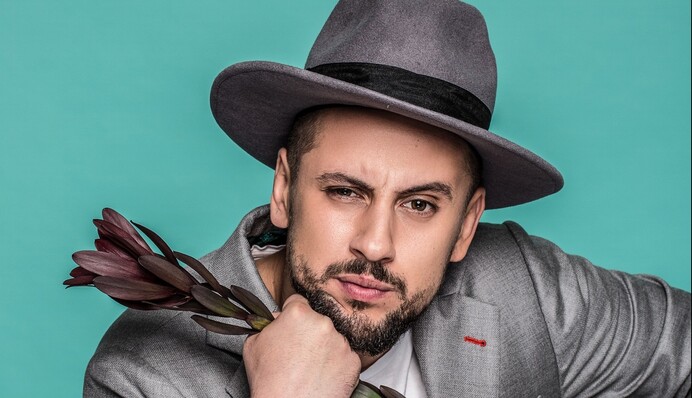 MONATIK удивил кардинальной сменой имиджа: опубликовано фото