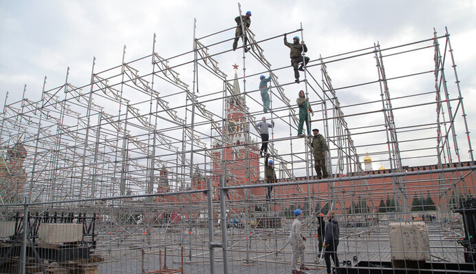 Полторы тысячи за смену: почему экс-бойцы АТО едут работать в Россию