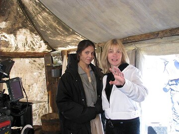 Душат слезы и невозможно дышать: дочь Веры Глаголевой написала трогательное послание матери