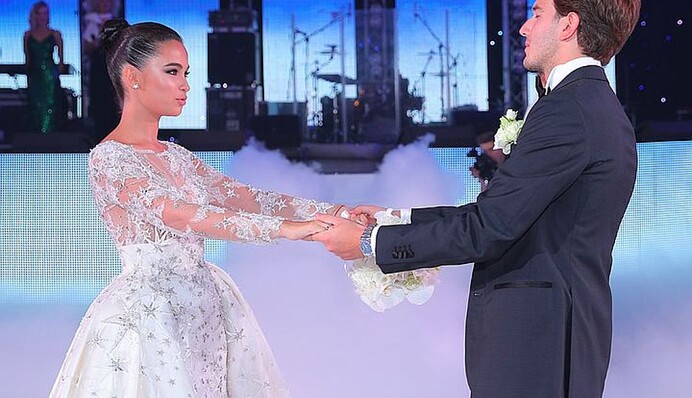 Пропутинский певец выдал замуж дочь: фото и видео шикарной свадьбы