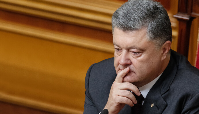 Порошенко готує другий термін і шукає собі зручних суперників