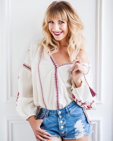 Популярная телеведущая состарила себя на 20 лет: опубликовано фото