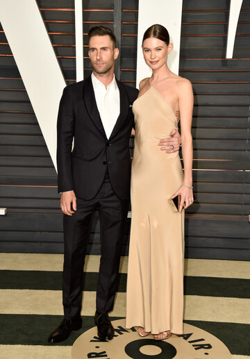 Адам Левин и Бехати Принслу во второй раз станут родителями: опубликовано фото