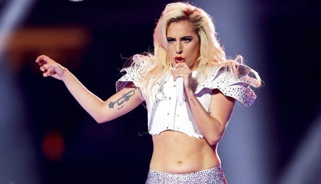 Леди Гагу экстренно госпитализировали: опубликовано фото