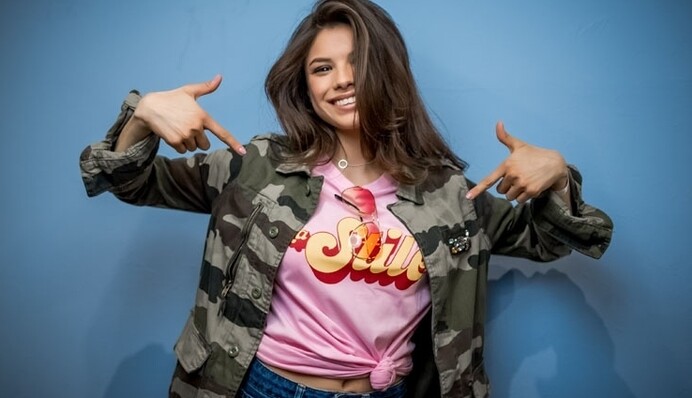 Певица Потапа насвистела дерзкую песню: появилось видео