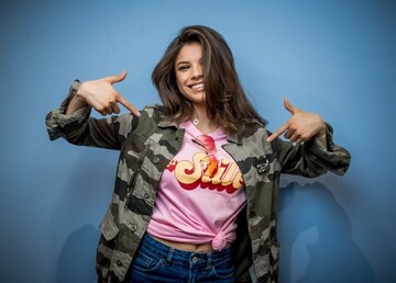 Певица Потапа насвистела дерзкую песню: появилось видео