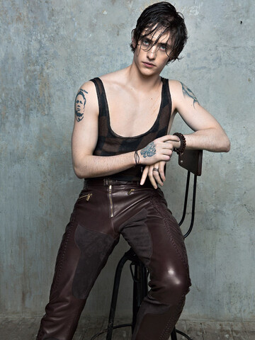 Звезда украинского балета снялся обнаженным для глянца вместе с Памелой Андерсон: опубликовано фото