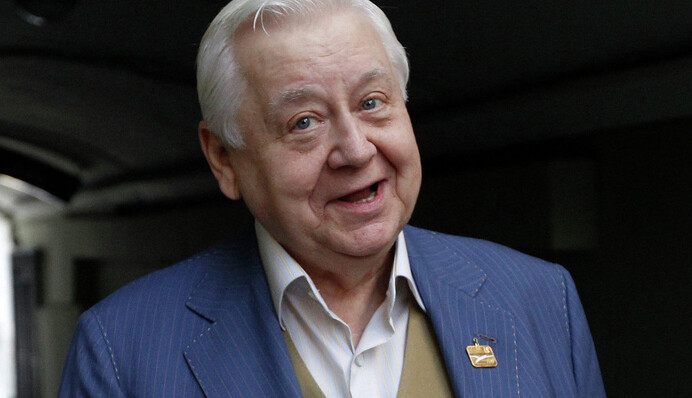 Табаков рассказал, почему ему вызывали скорую перед спектаклем