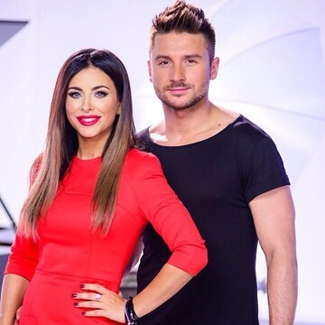 Снова вместе: в сети радуются романтическим фото украинской звезды и российского певца