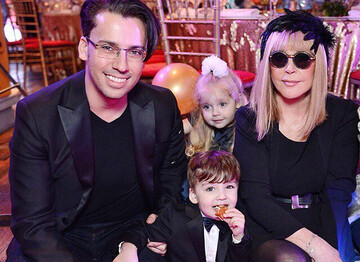 Пугачева и Галкин с размахом отметили день рождения двойняшек: опубликованы фото и видео