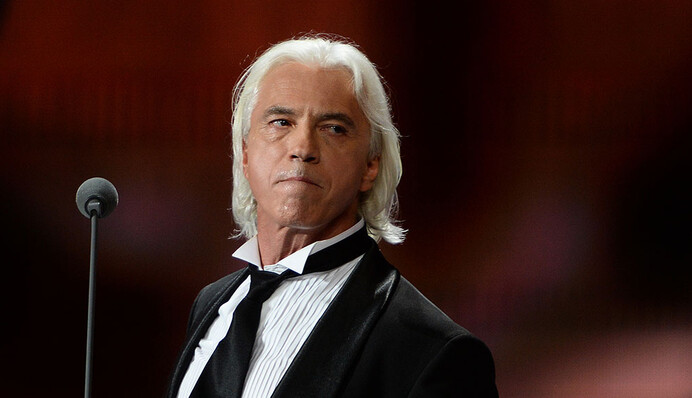 Больше не может петь: больной раком Хворостовский отменил концерты