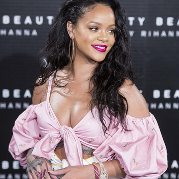 Мировая поп-звезда щегольнула в наряде от украинского дизайнера: опубликованы фото