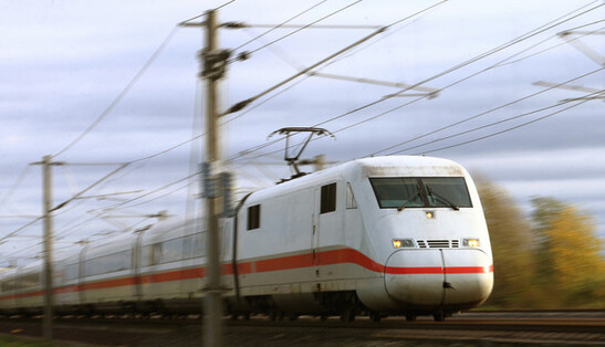 Самые реальные варианты: когда украинцы поедут со скоростью 250 км/ч