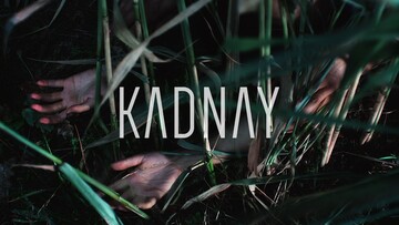 Поцелуи, жуки и скелеты: появилось впечатляющее видео группы KADNAY