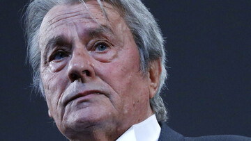 Ален Делон в больнице: 81-летнего актера прооперировали