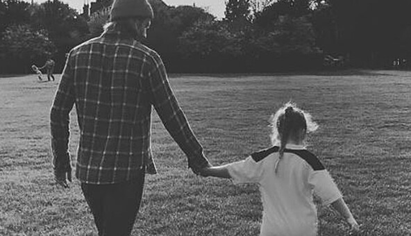 Бекхэм показал, как учит играть в футбол 6-летнюю дочь: опубликовано видео