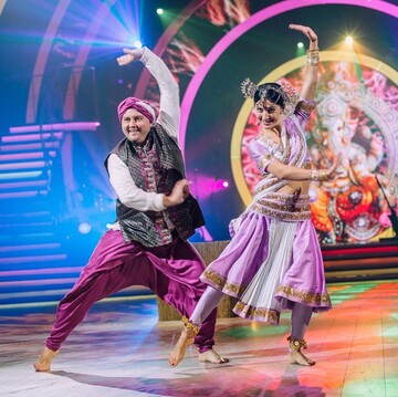 Жена Бабкина зажгла на 