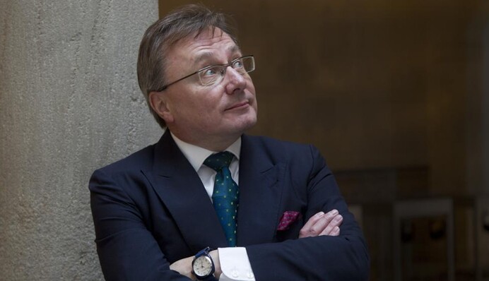 Україні треба друкувати більше грошей і не копіювати Захід - знаменитий економіст