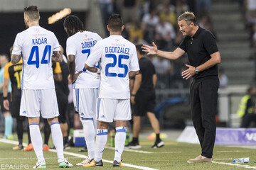 Чорноморець - Динамо 2:1 Хроніка матчу, відео голів