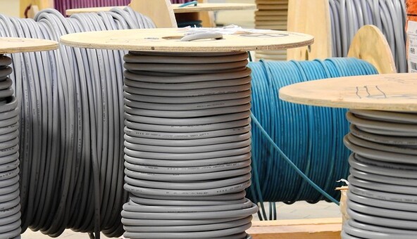 Кабель раздора: украинский бизнес борется с 