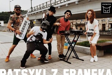 Культовая группа заставила зрителей Х-фактора танцевать: зажигательное видео