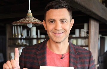 Это так мило: известный ресторатор похвастался забавными фото с сыном