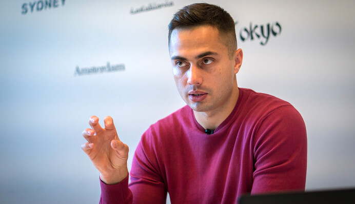 Порошенко, стремясь контролировать парламент, просто его уничтожил - Егор Фирсов