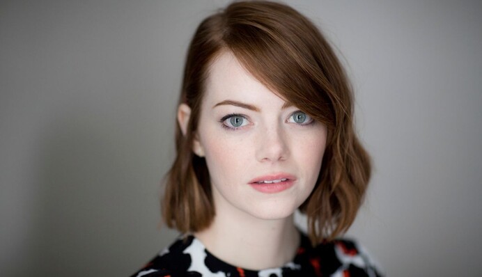 Самая высокооплачиваемая актриса года закрутила роман с режиссером: фото избранника