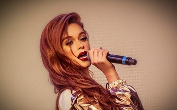 Мария Яремчук порадовала поклонников новой ритмичной песней: опубликовано видео