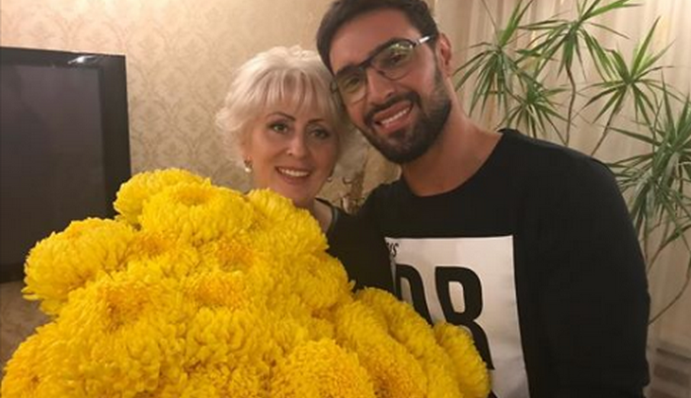 У Козловского объяснили скандальное фото со знаменитой подозреваемой в сепаратизме