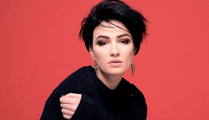 Приходько похвасталась престижной наградой: опубликованы фото