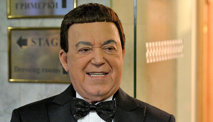 Я не олигарх: Кобзон открестился от завещания умершего Задорнова