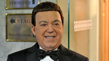 Я не олигарх: Кобзон открестился от завещания умершего Задорнова